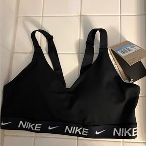 NWT Nike Women’s Indy Medium Support Sports Bra - Black Size Medium $42